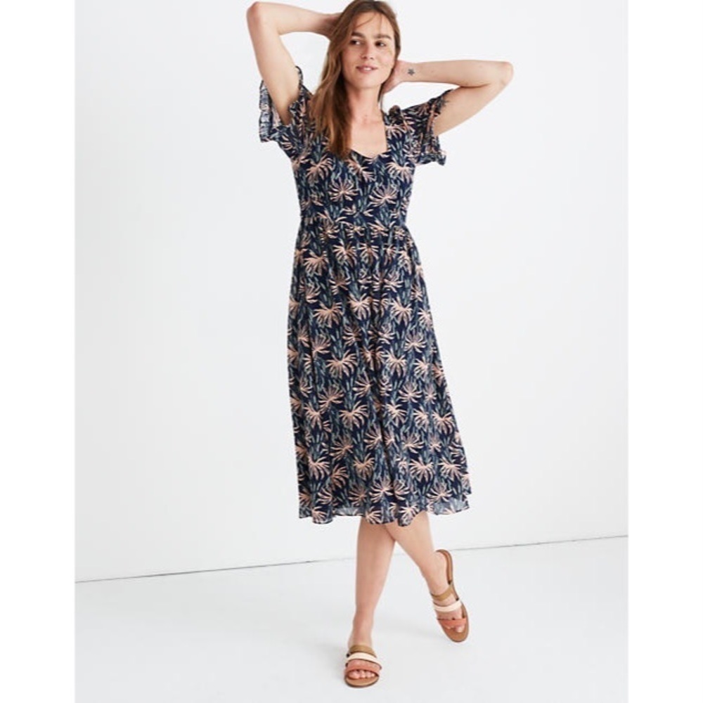 Madewell Ruffle-Sleeve Midi Dress in Oasis Palms